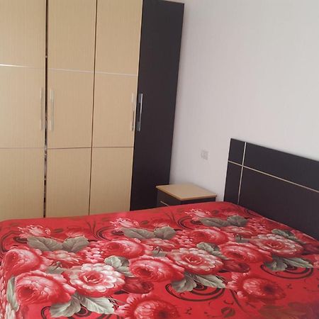 Faik Shehu Apartments Durrës Exteriör bild