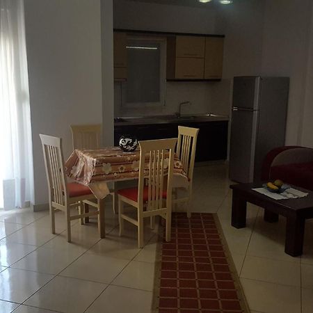 Faik Shehu Apartments Durrës Exteriör bild