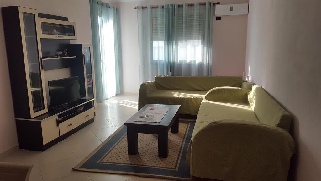 Faik Shehu Apartments Durrës Exteriör bild