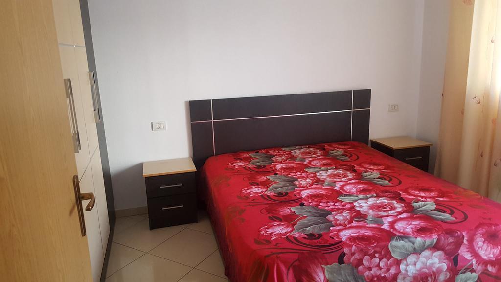 Faik Shehu Apartments Durrës Exteriör bild