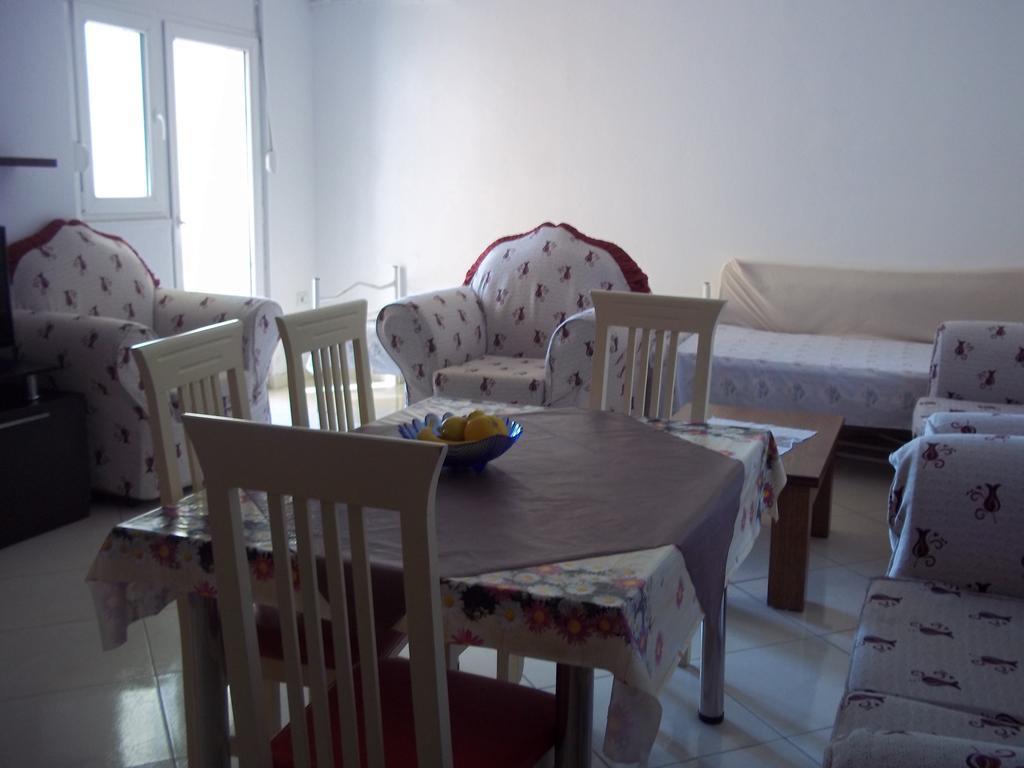 Faik Shehu Apartments Durrës Exteriör bild