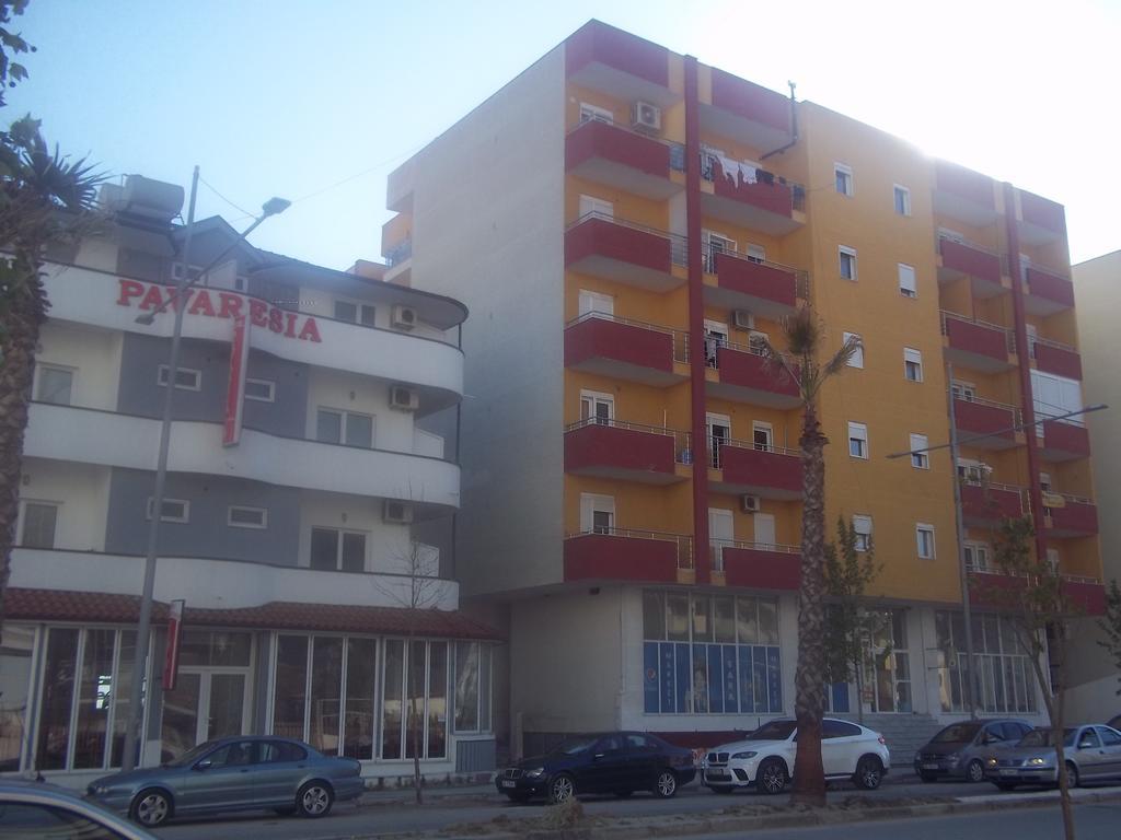Faik Shehu Apartments Durrës Exteriör bild